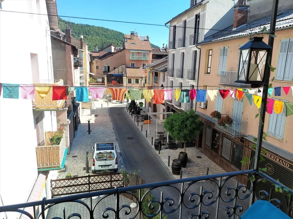 L'Escale Centre Historique De Gap Meuble De Tourisme Classe 3 Etoiles Apartment 0*,  France